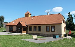 Jindřichovice, obecní úřad (2017-07-29; 01) .jpg
