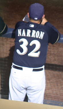 Johnny Narron Milwaukee Brewers Nisan 2012.jpg