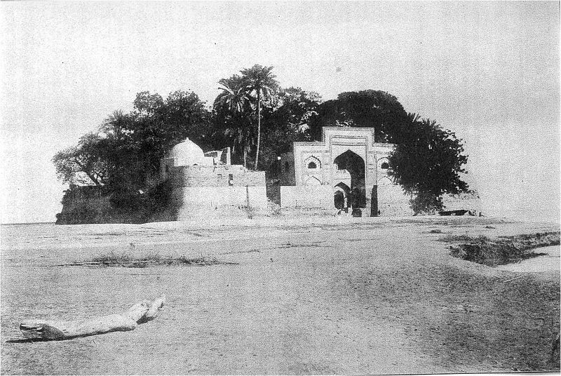 File:Khidr sanctuary Bhakkar.jpg