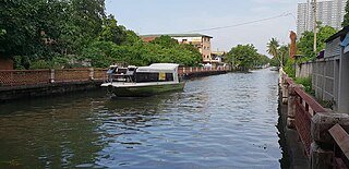 <span class="mw-page-title-main">Khlong Phasi Charoen boat service</span>