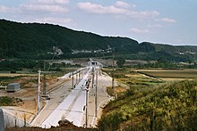 Die im Bau befindliche Station im Juli 2004