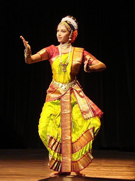 File:Kuchipudi1.jpg