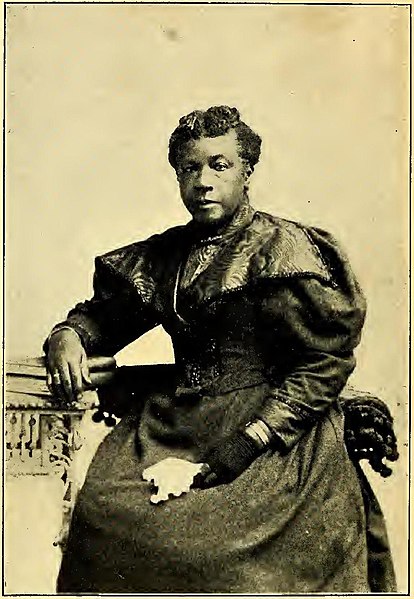 File:Lavinia R. Fulton before 1907 - from "Eagle clippings" (IA eagleclippings00thor) (page 6 crop).jpg