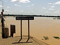 Le fleuve Niger (Niamey) (5144172373).jpg
