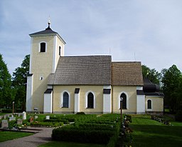 Lena kyrka i maj 2012