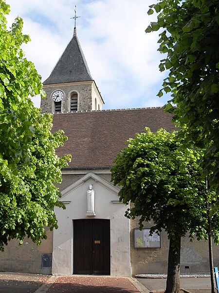 File:Les Clayes sous Bois Eglise Saint-Martin entrée.jpg