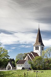 Fil:Linde kyrka Go portrait.jpg