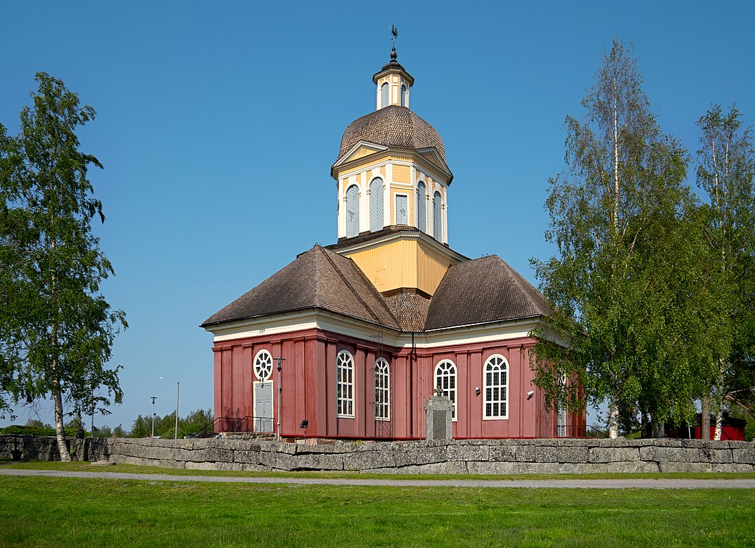 File:Luoto Church 20190606.jpg