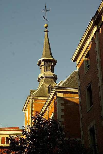 File:MADRID E.U.S. PALACIO SANTA CRUZ - panoramio.jpg