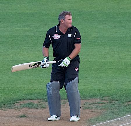 Martin Crowe 2011.jpg