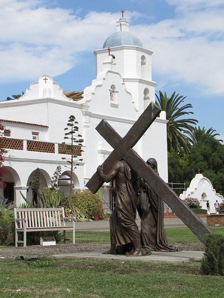 File:Mission San Luis Rey 2.JPG