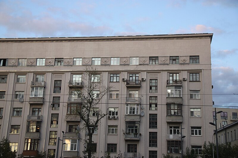 File:Moscow, Pokrovka 20-1 (42434138970).jpg