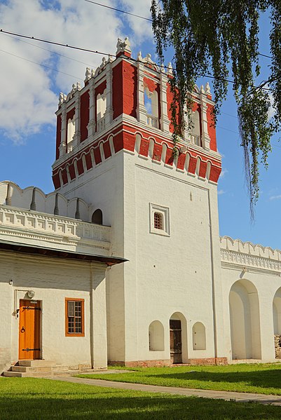 File:Moscow 05-2012 Novodevichy 04.jpg