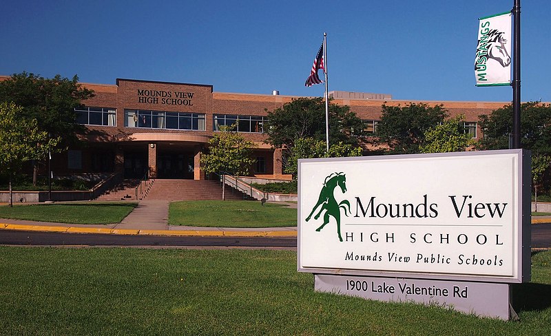 File:Mounds View High School 01.jpg