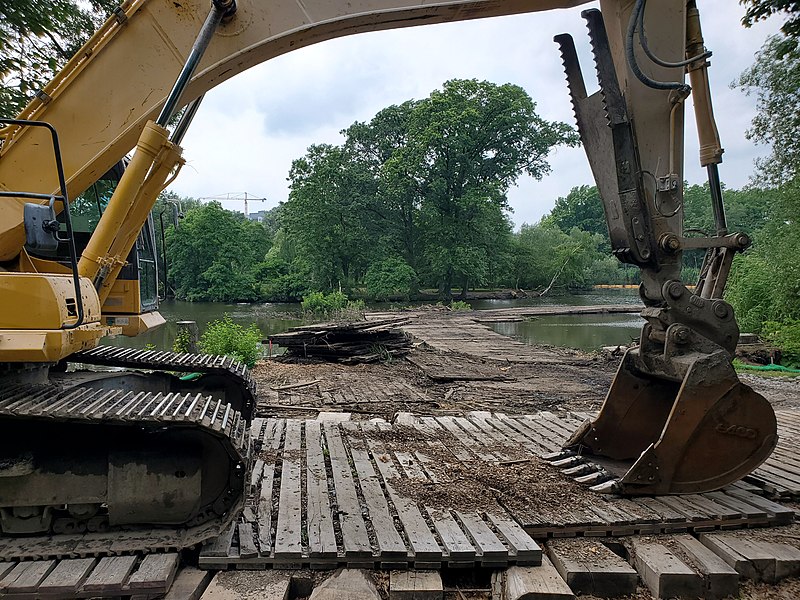 File:Muddy River Restoration Project work, July 2021.jpg