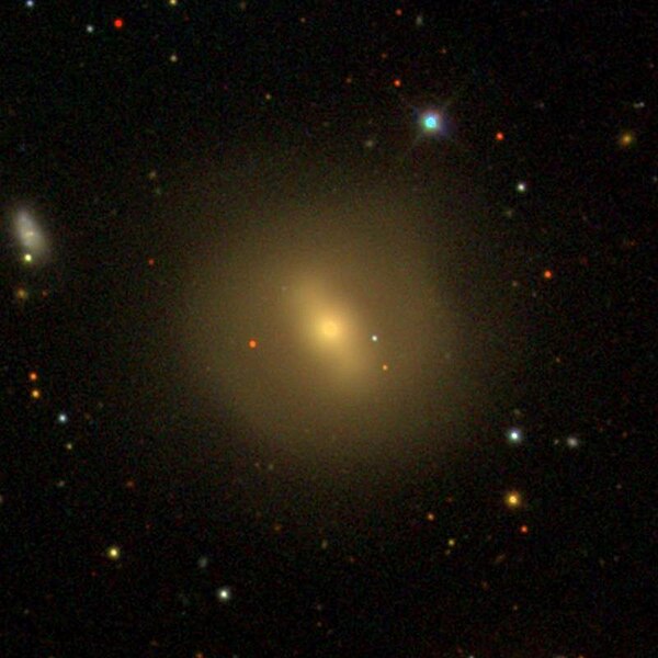 File:NGC2493 - SDSS DR14.jpg