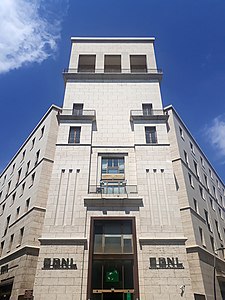 Napoli - palazzo della Banca Nazionale del Lavoro.jpg
