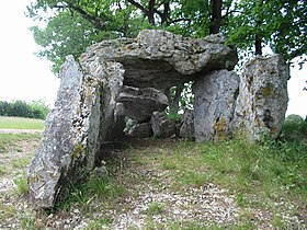 Nojals dolmen.JPG