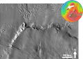 Olympus Mons: Beschreibung, Frühe Beobachtungen und Benennung, Lage und Umgebungsmerkmale