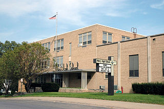 <span class="mw-page-title-main">Mercy High School (Omaha, Nebraska)</span> Private all-girls school in Omaha, Nebraska, United States