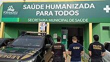 A Polícia Federal e a Controladoria-Geral da União efetuam operação na Secretaria Municipal da Saúde de Porangatu.