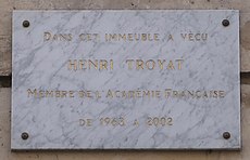 Plaque Henri Troyat 5 rue Bonaparte Paris.jpg
