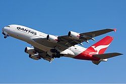Qantas Airbus A380-800 MEL Nazarinia.jpg