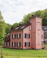 * Nomination Haus Stade - Listed monument no. 7 in Rösrath, germany --Cccefalon 08:28, 27 April 2014 (UTC) * Promotion Good quality. --JLPC 16:38, 27 April 2014 (UTC)