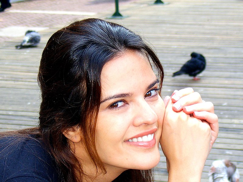 File:Raquel Nunes-3.jpg