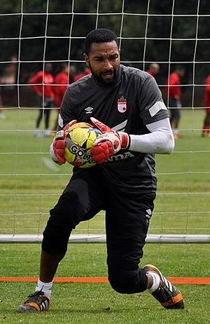 RobinsonEntrenamiento Zapata.jpg