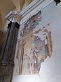Zachowane stare freski przy ołtarzu głównym