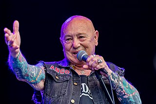 Fortune Salaire Mensuel de Angry Anderson Combien gagne t il d argent ? 3 000 000,00 euros mensuels