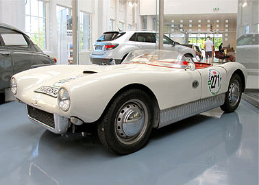 Saab 94 Sonett från 1956 på Saabs bilmuseum