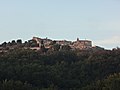 Saint-Martin-de-Castillon, vu du sud, au couchant