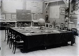 Salle des conférences de la section coloniale de l'école pratique d'industrie du Havre.