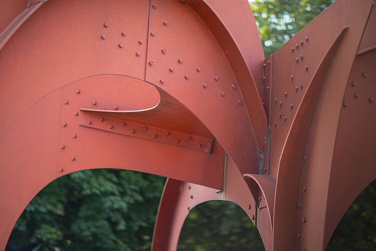 Sculpture Hellebardier Alexander Calder Nordufer Hanover Germany 01