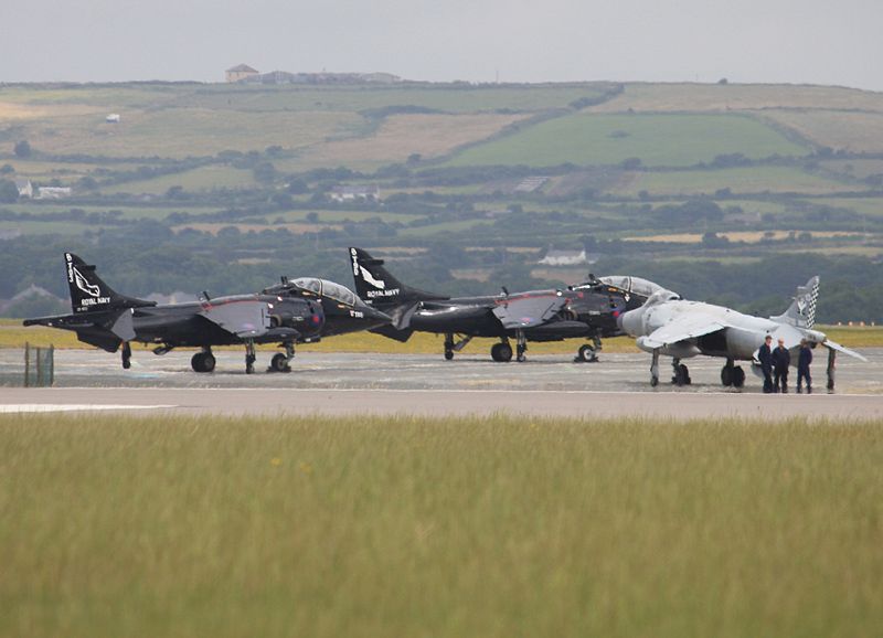 File:Sea Harrier and Harrier T4s (unidentified), Royal Navy (9450470204).jpg