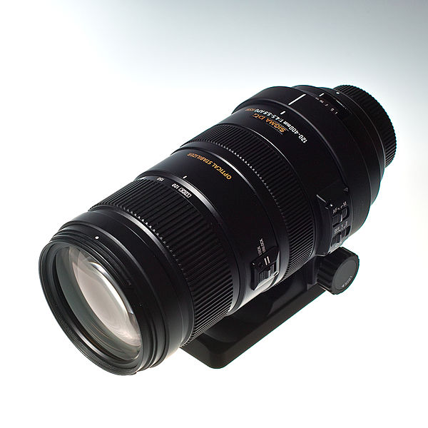 File:Sigma 120-400mm F4.5-5.6 DG APO OS HSM.jpg