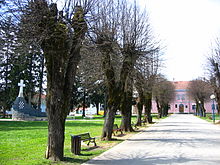 Датотека:Slunj,_park.JPG