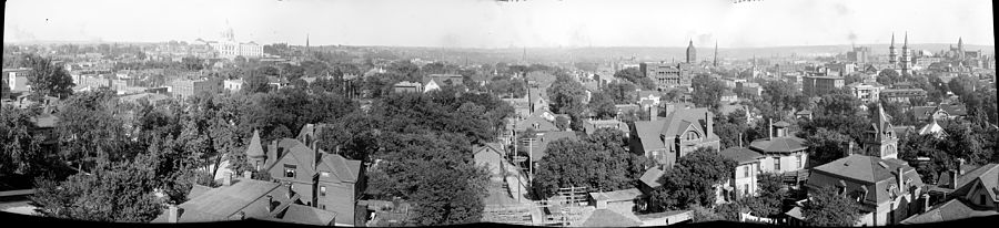 Saint Paul circa 1900-1910 St. Paul, Minnesota, c1900, panorama.jpg