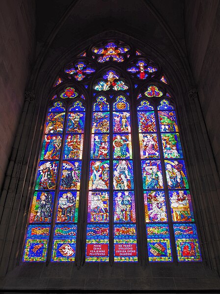 File:St. Vitus Cathedral (35671032730).jpg