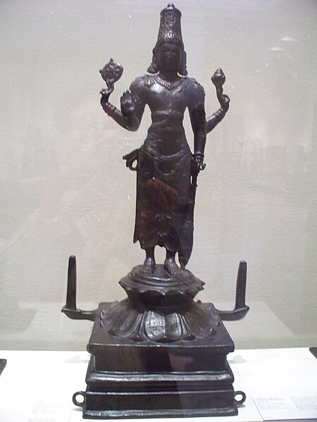 Image: Statue of Vishnu, Victoria and Albert Museum, London, UK (IM 127 1927)   20090209