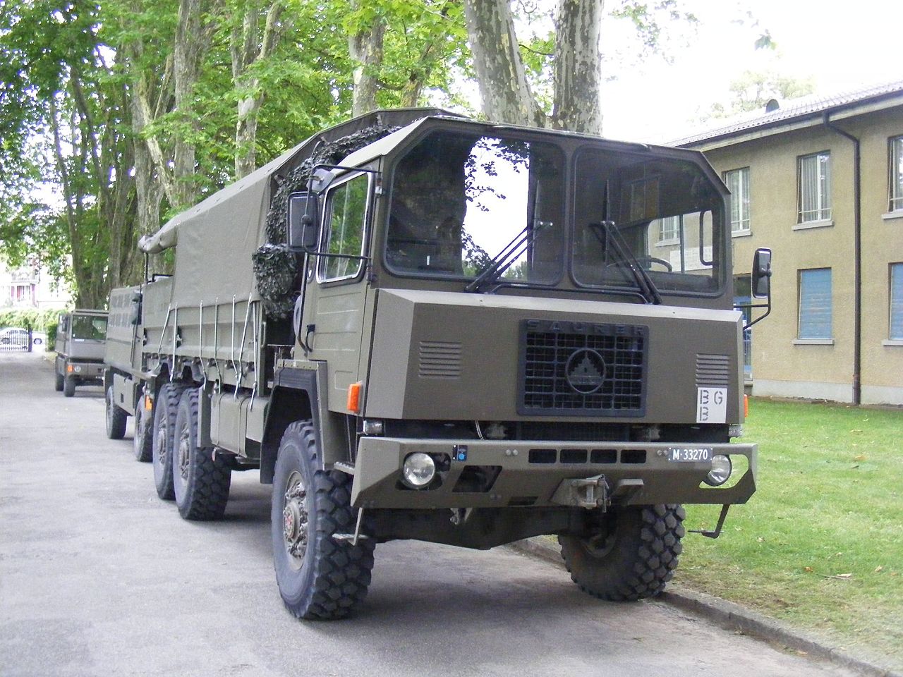 Saurer 10DM Camion utilitario pesante 1280px-Swiss_army_Saurer_-_Flickr_-_sludgegulper