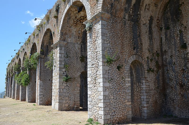 File:The 12 pillared arches of the cryptoporticus of the so-called Sanctuary of Jupiter Anxur, Terracina, Italy (15036423209).jpg