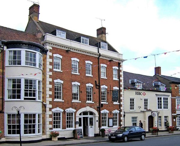 The George Hotel, a Georgian former coaching inn on High Street