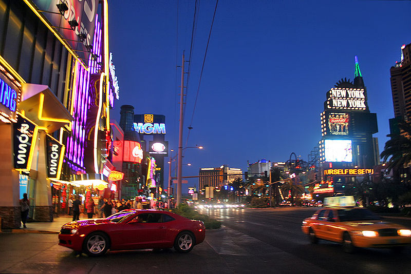 File:The Strip, Las Vegas (7863777422).jpg