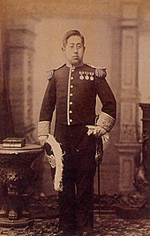 Prince Tokugawa Iesato was the first head of the Tokugawa clan after the overthrow of the shogunate, and was President of the House of Peers from 1903-1933. A number of former samurai families became part of the kazoku during the Meiji era. Tokugawa Iesato.jpg
