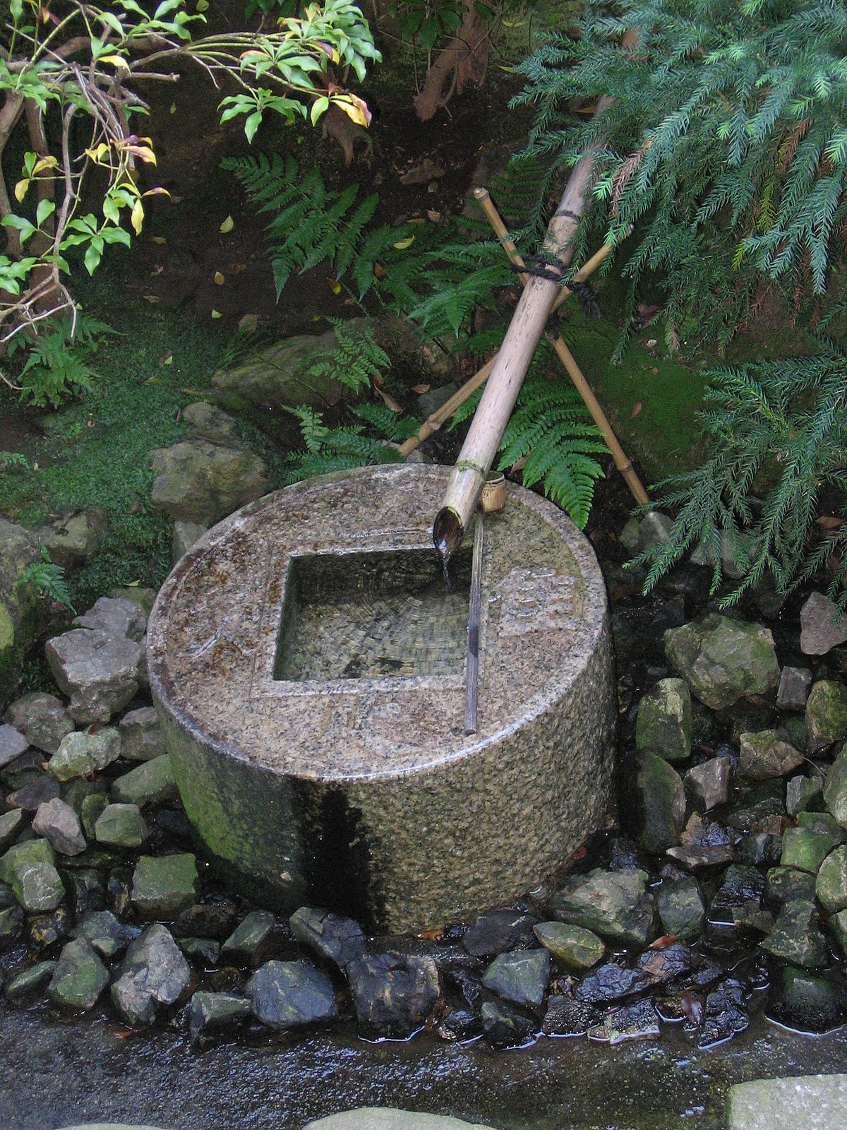 御影石見立て水鉢・蹲 - その他