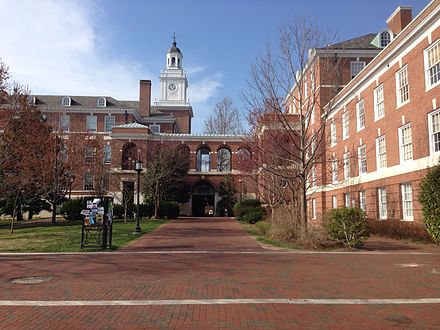 Johns hopkins university. Университет Джона Хопкинса 1900. Университет Джонса Хопкинса Балтимор США. Университет Джона Хопкинса кампусы. Университет – имени Джона Хопкинса в Балтиморе.