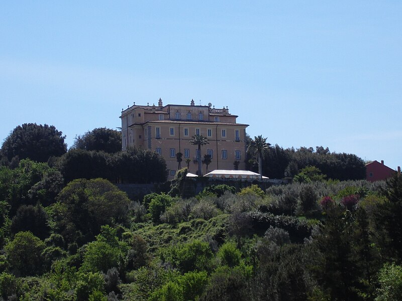 File:Villa Grazioli SAM 3201.JPG